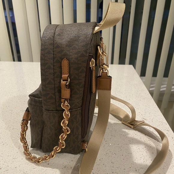 Michael Kors Slater Backpack✨ - Picture 2 of 6
